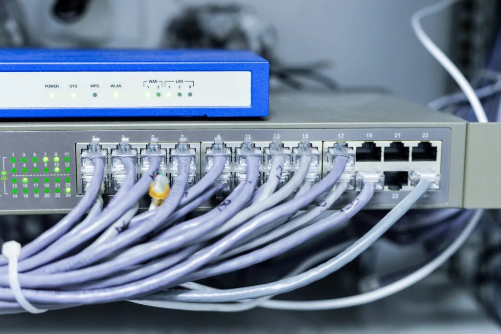 Redes y Telecomunicaciones